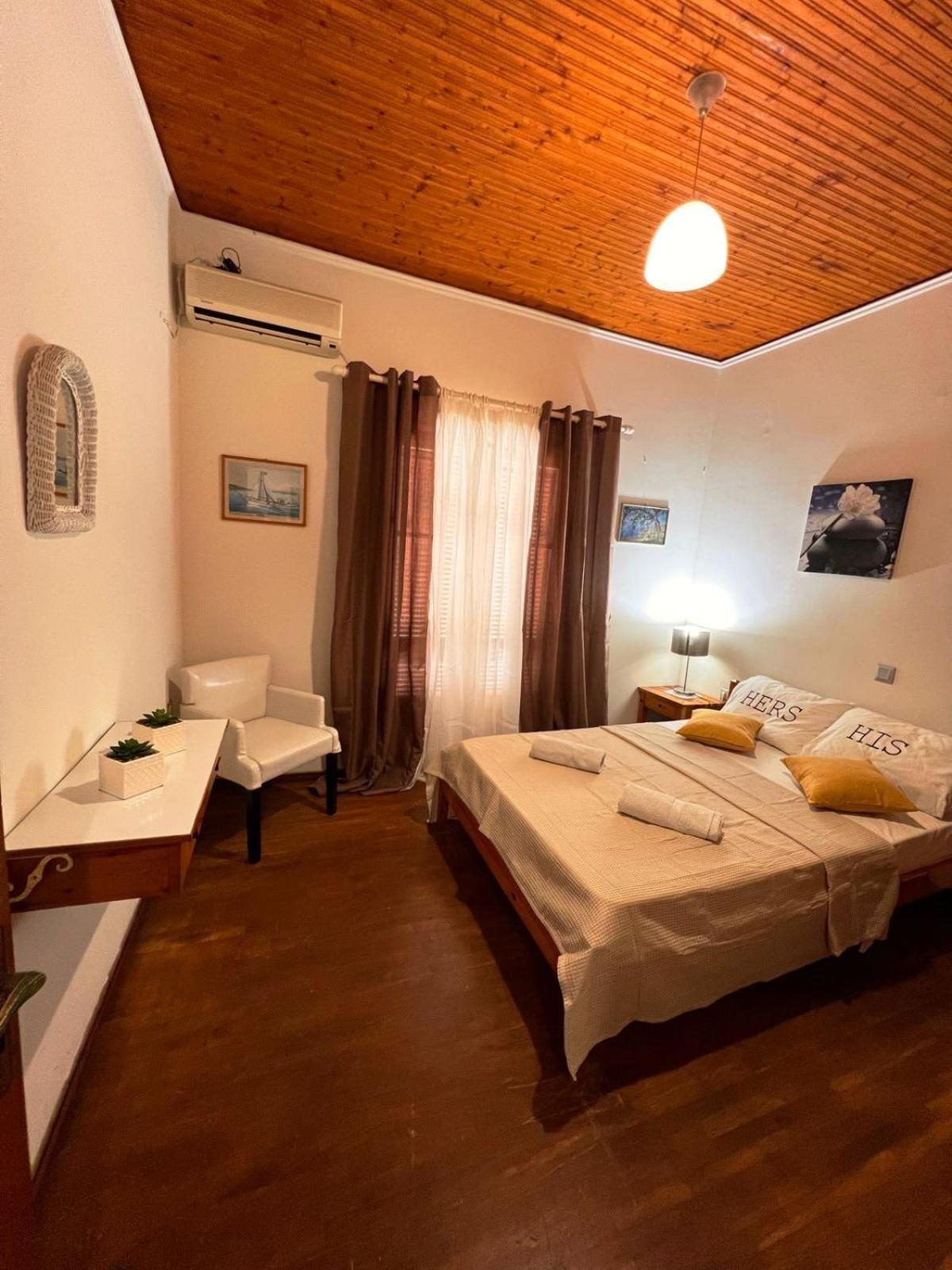 Stefanos Apartments By Sv Alians Agios Gordios  Eksteriør billede