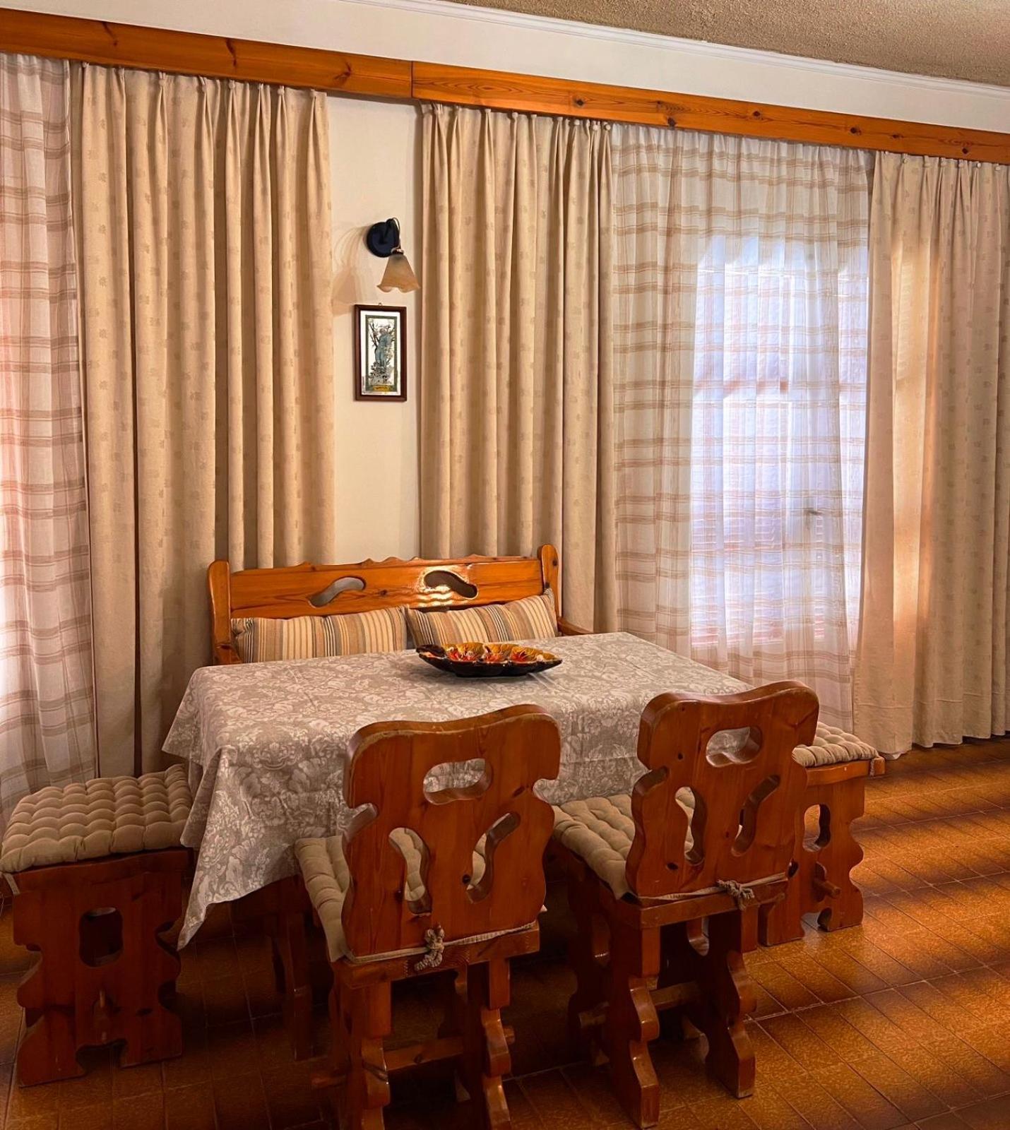 Stefanos Apartments By Sv Alians Agios Gordios  Eksteriør billede